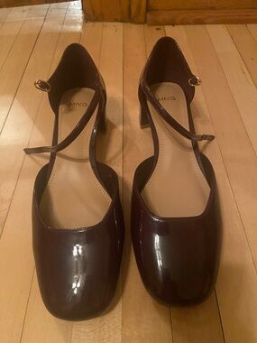 Women’s Burgundy Patent Slingback Heels